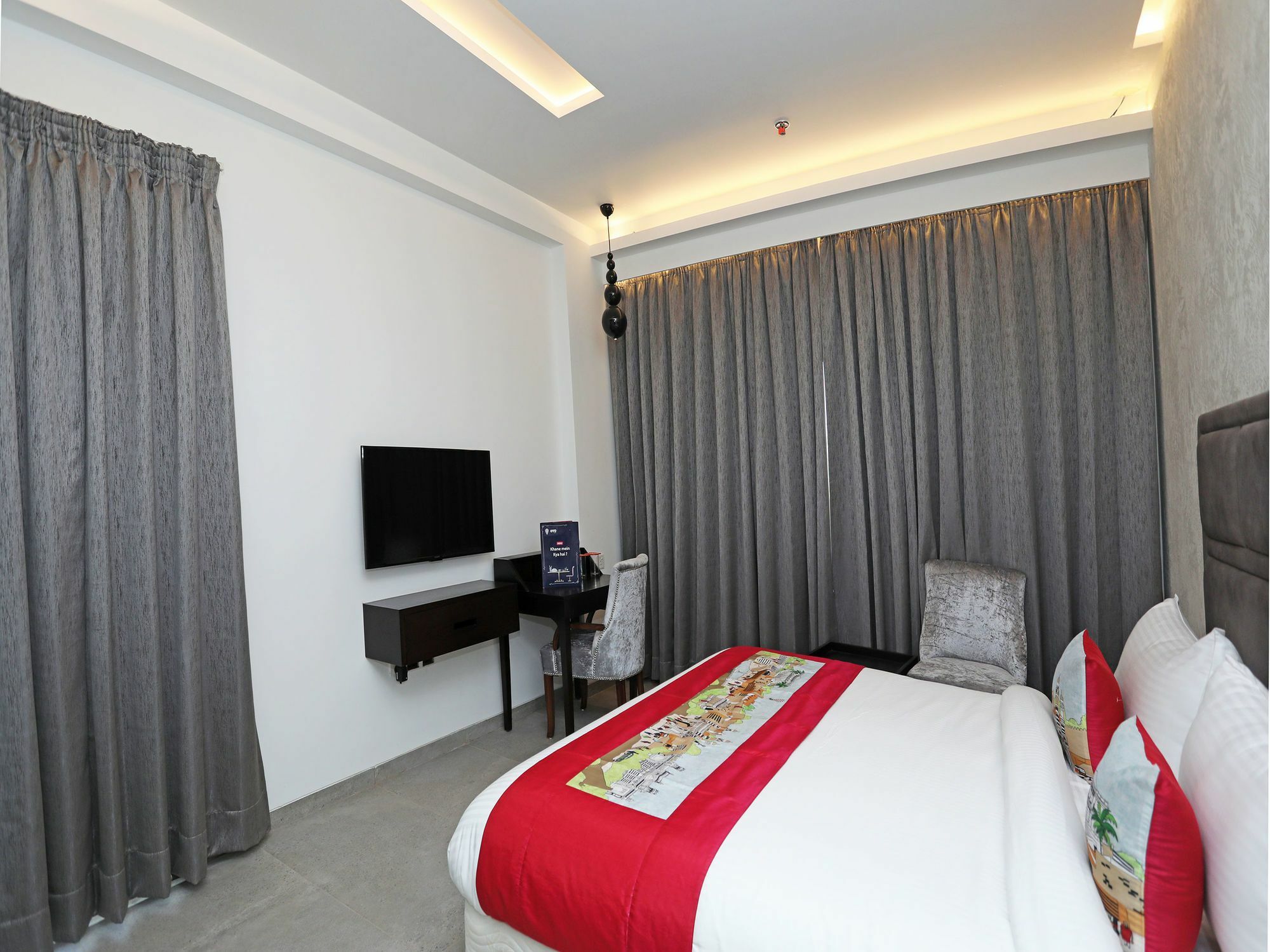 Oyo 11071 Hotel Tisya Делхи Екстериор снимка
